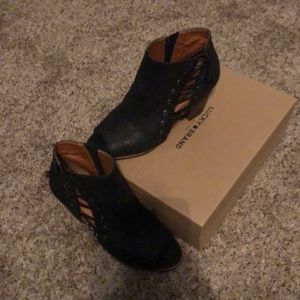 Lucky Brand Peep-toe bootie